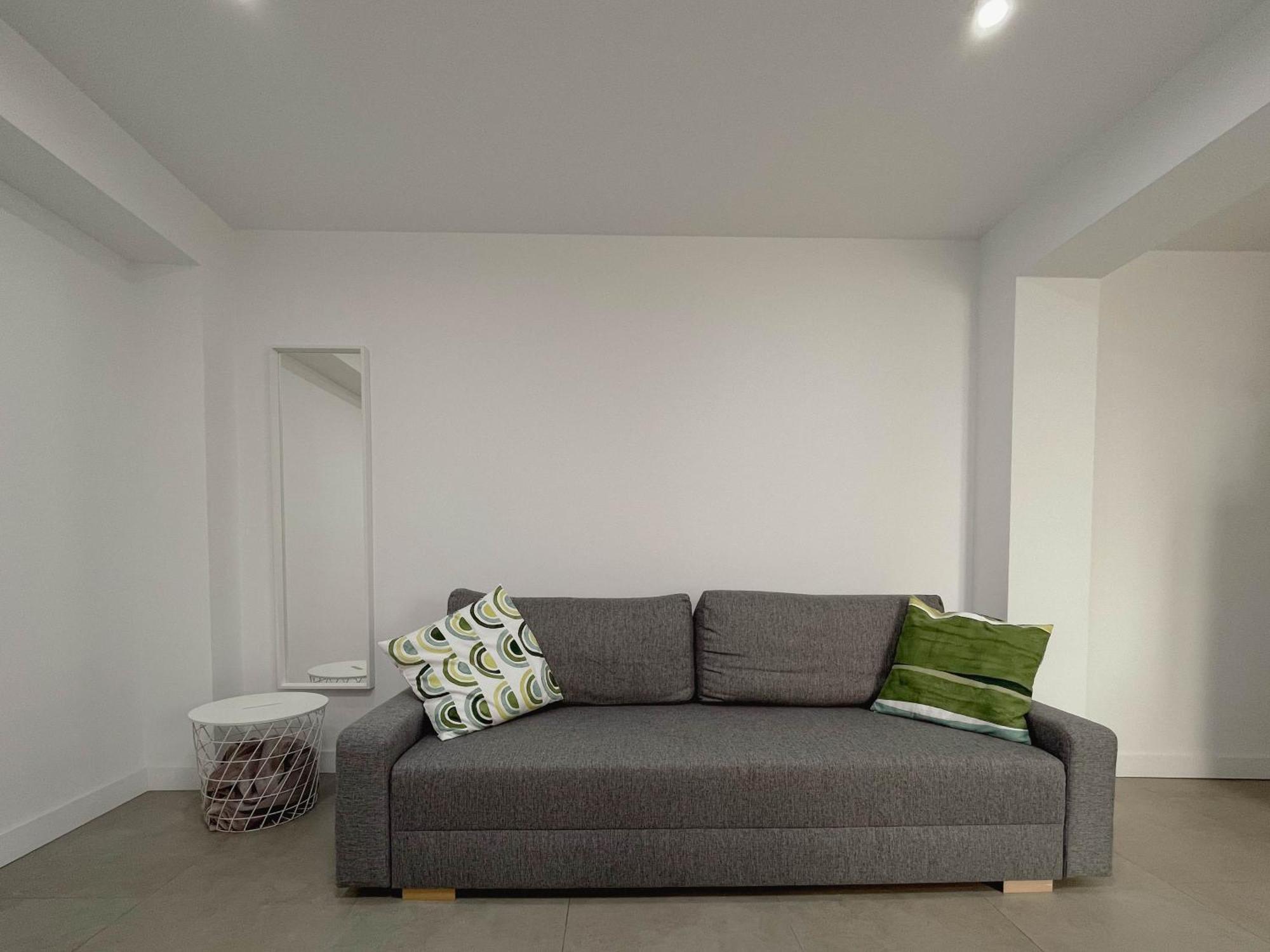Stylish Apartment In Санта Пола Екстериор снимка