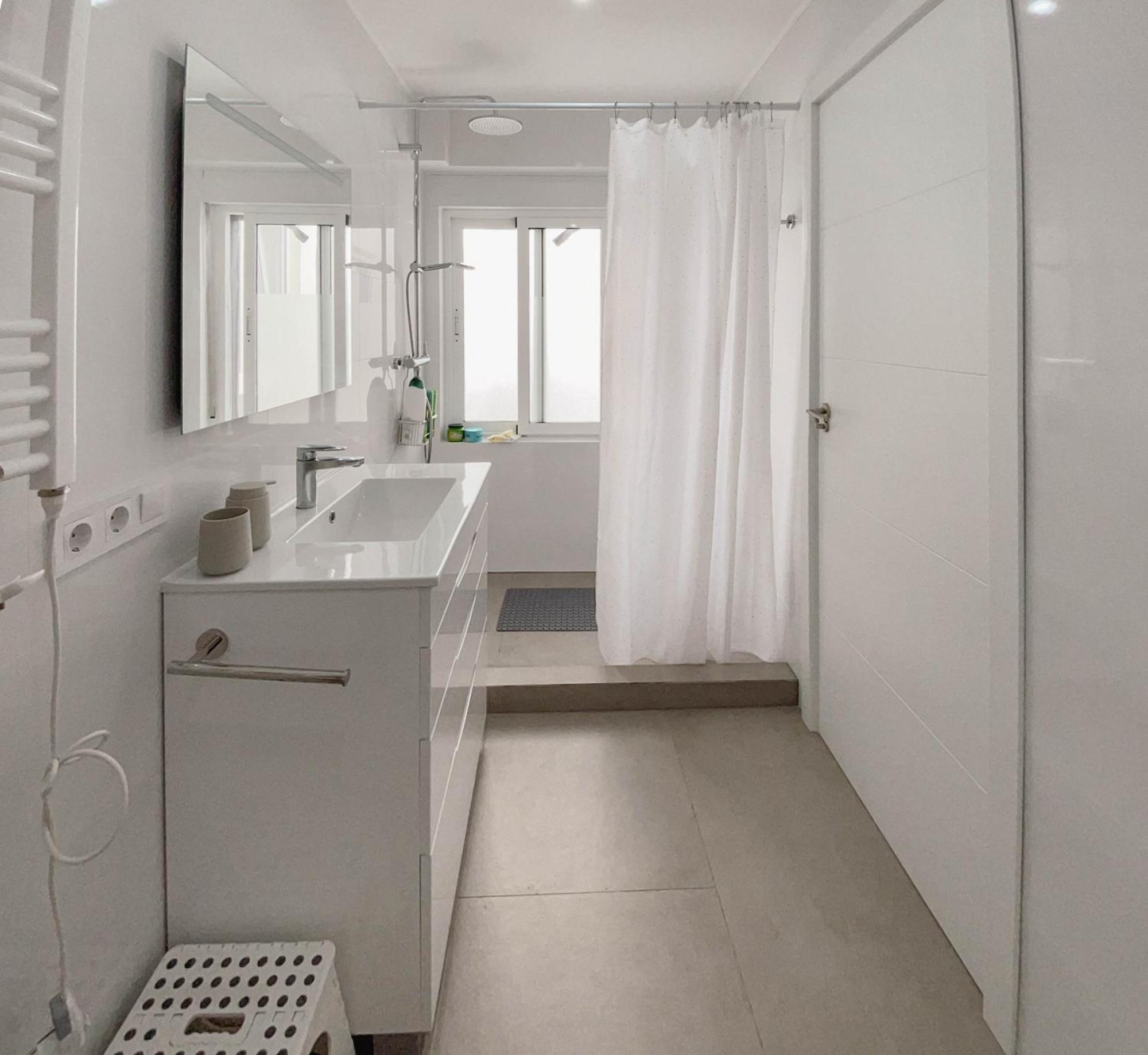 Stylish Apartment In Санта Пола Екстериор снимка
