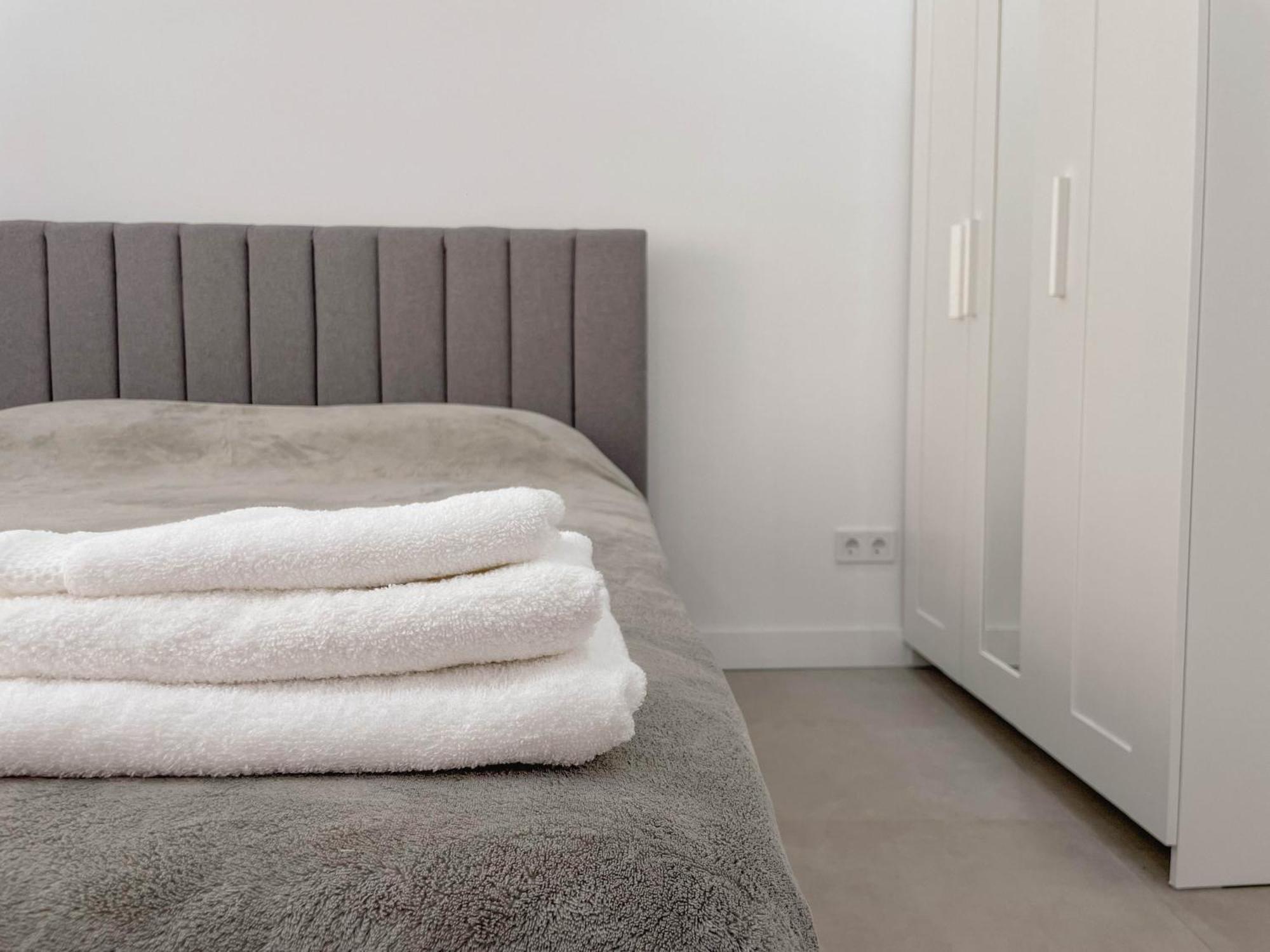 Stylish Apartment In Санта Пола Екстериор снимка